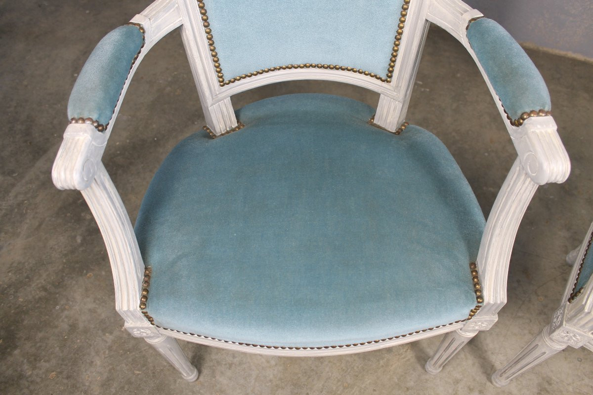 Paire de fauteuils en hêtre rechampi de style Louis XVI époque 20ème-photo-4
