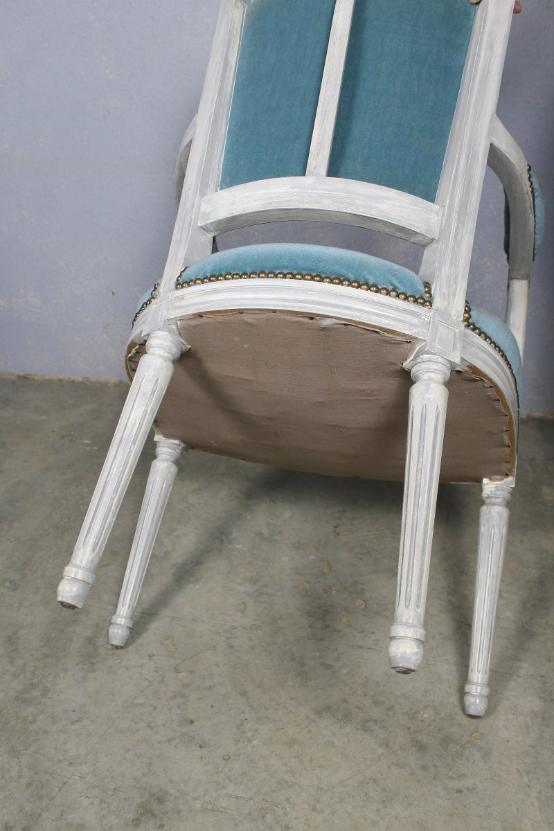 Paire de fauteuils en hêtre rechampi de style Louis XVI époque 20ème-photo-4