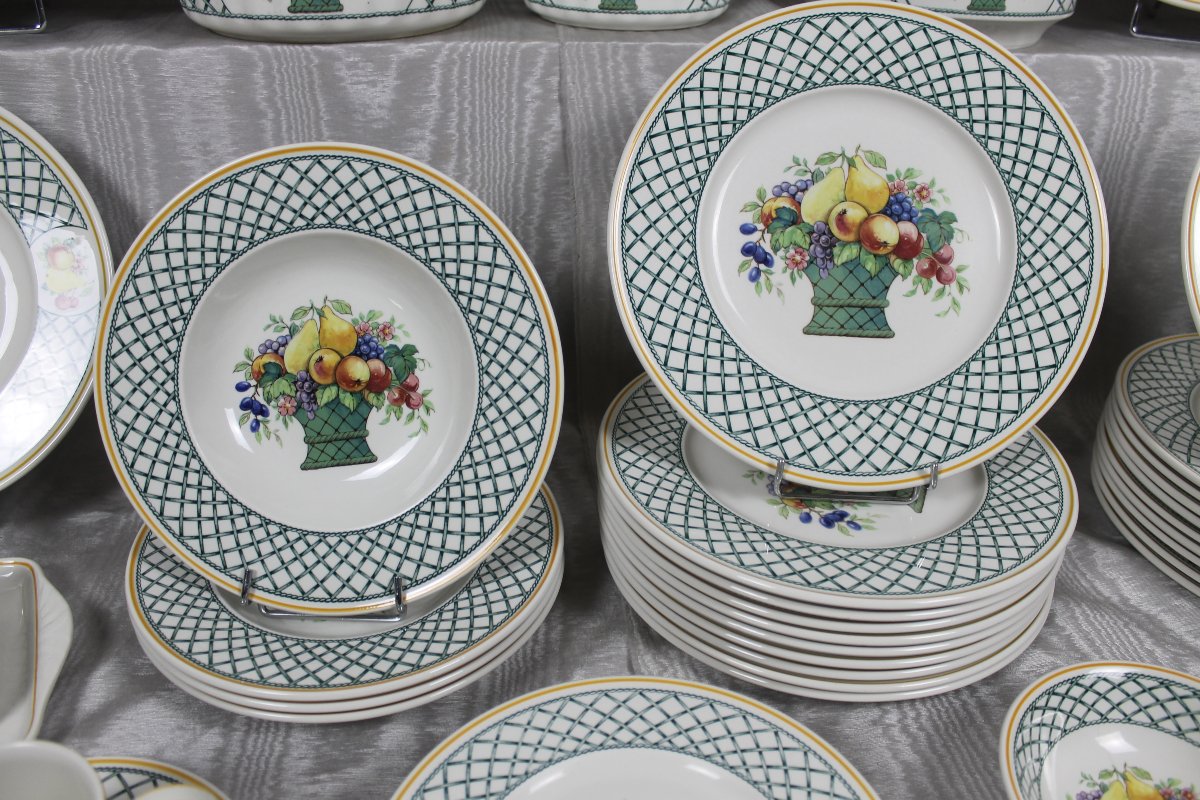 Villeroy Et Boch Earthenware Dinner Service With Basket Décor And Fruit From The 20th Century-photo-4