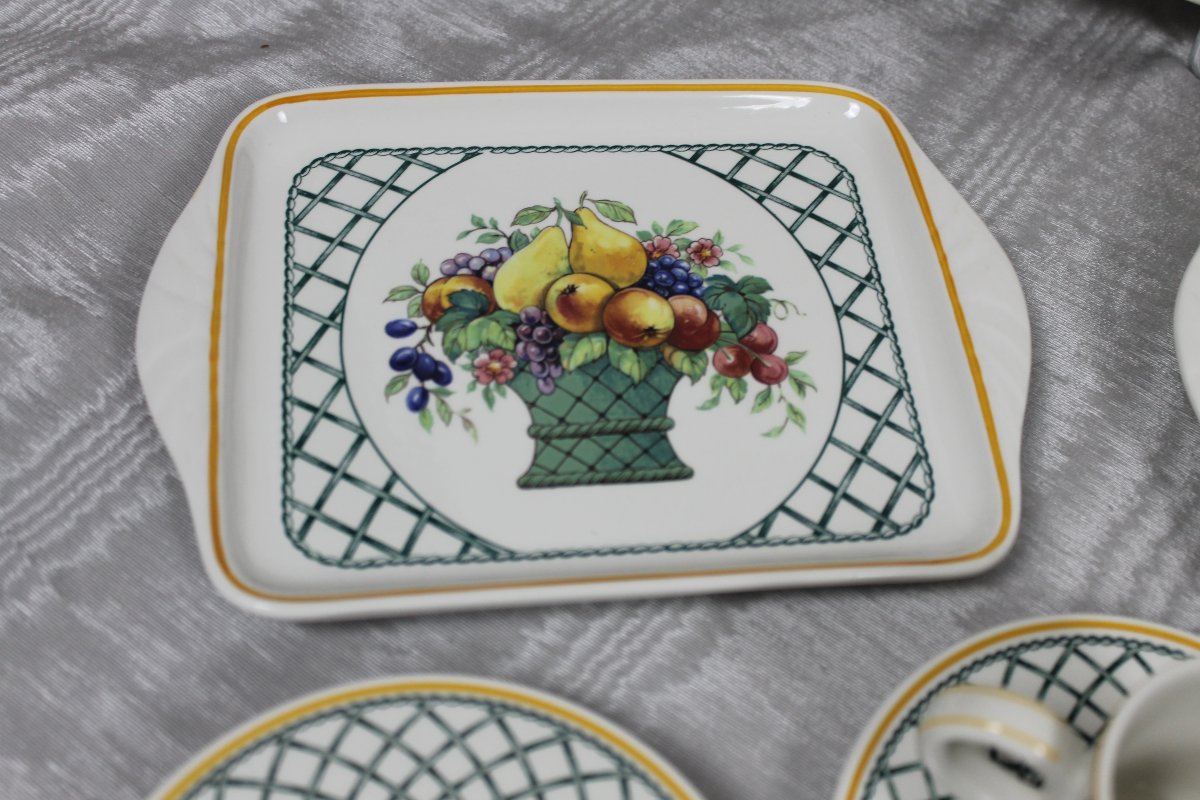 Villeroy Et Boch Earthenware Dinner Service With Basket Décor And Fruit From The 20th Century-photo-6