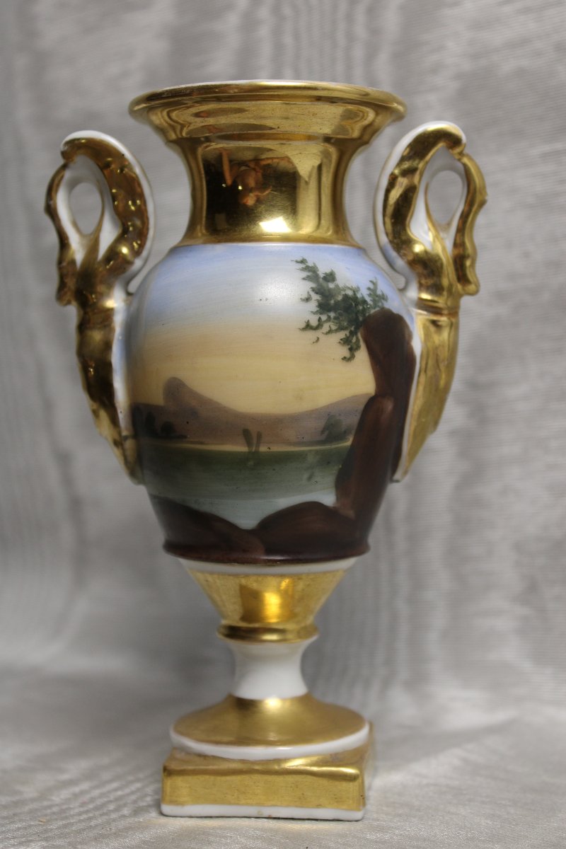Vase en porcelaine de Paris époque Empire à décor lacustre animé époque 19ème-photo-4