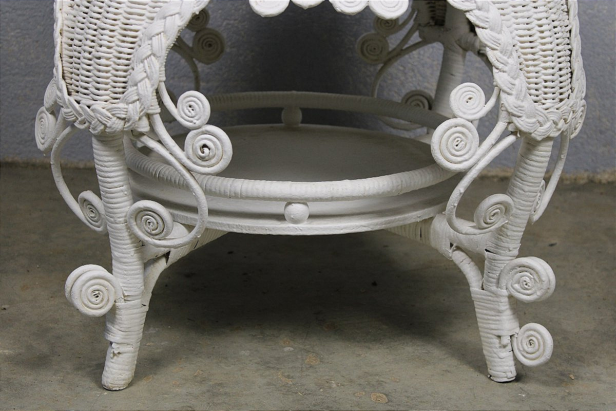White-lacquered Rattan Side Table From The 1900s For An Art Nouveau-style Winter Garden-photo-1