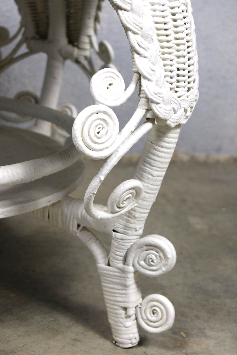 White-lacquered Rattan Side Table From The 1900s For An Art Nouveau-style Winter Garden-photo-5