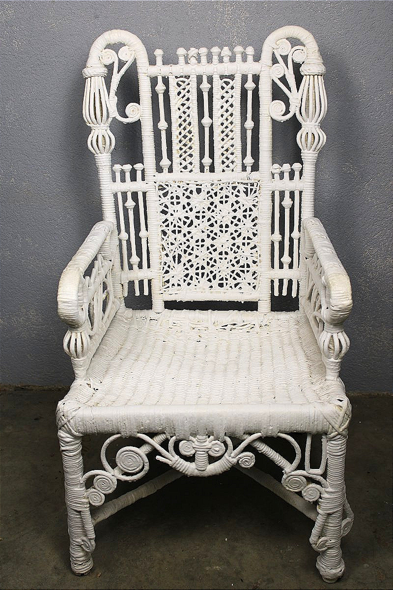 Fauteuil en rotin laqué blanc ép.  1900 style Art Nouveau pour jardin d'hiver, terrasse...-photo-4
