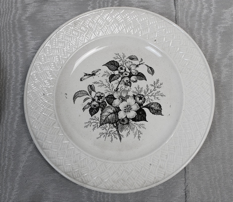 6 Dessert Plates With A Wickerwork Design, Made Of Fine Bordeaux Earthenware, By David Johnston -photo-3
