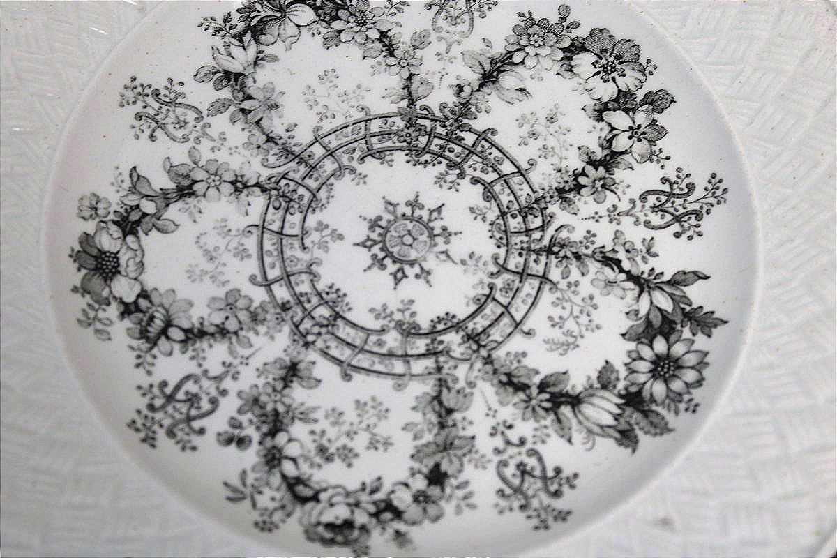 6 Dessert Plates With A Wickerwork Design, Made Of Fine Bordeaux Earthenware, By David Johnston -photo-8