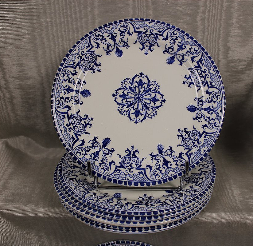 Partie de service de table en faïence de Gien décor de Rouen aux lambrequins époque 19ème-photo-2