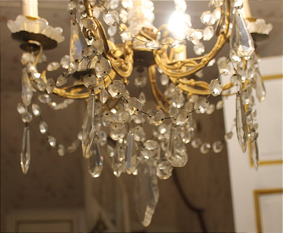 6-light Bronze Chandelier With Pendants -photo-2