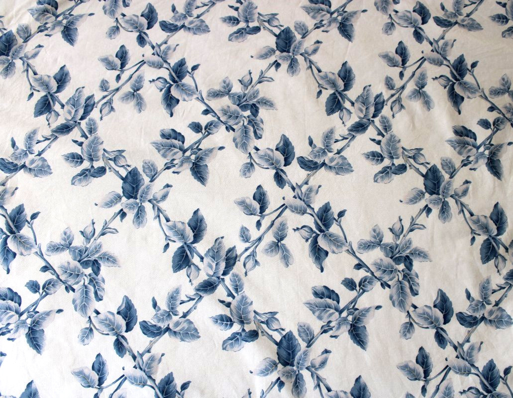Pairs Of Cotton Curtains With A Blue Floral Pattern On Long Crossbars: 380 Cm-photo-4