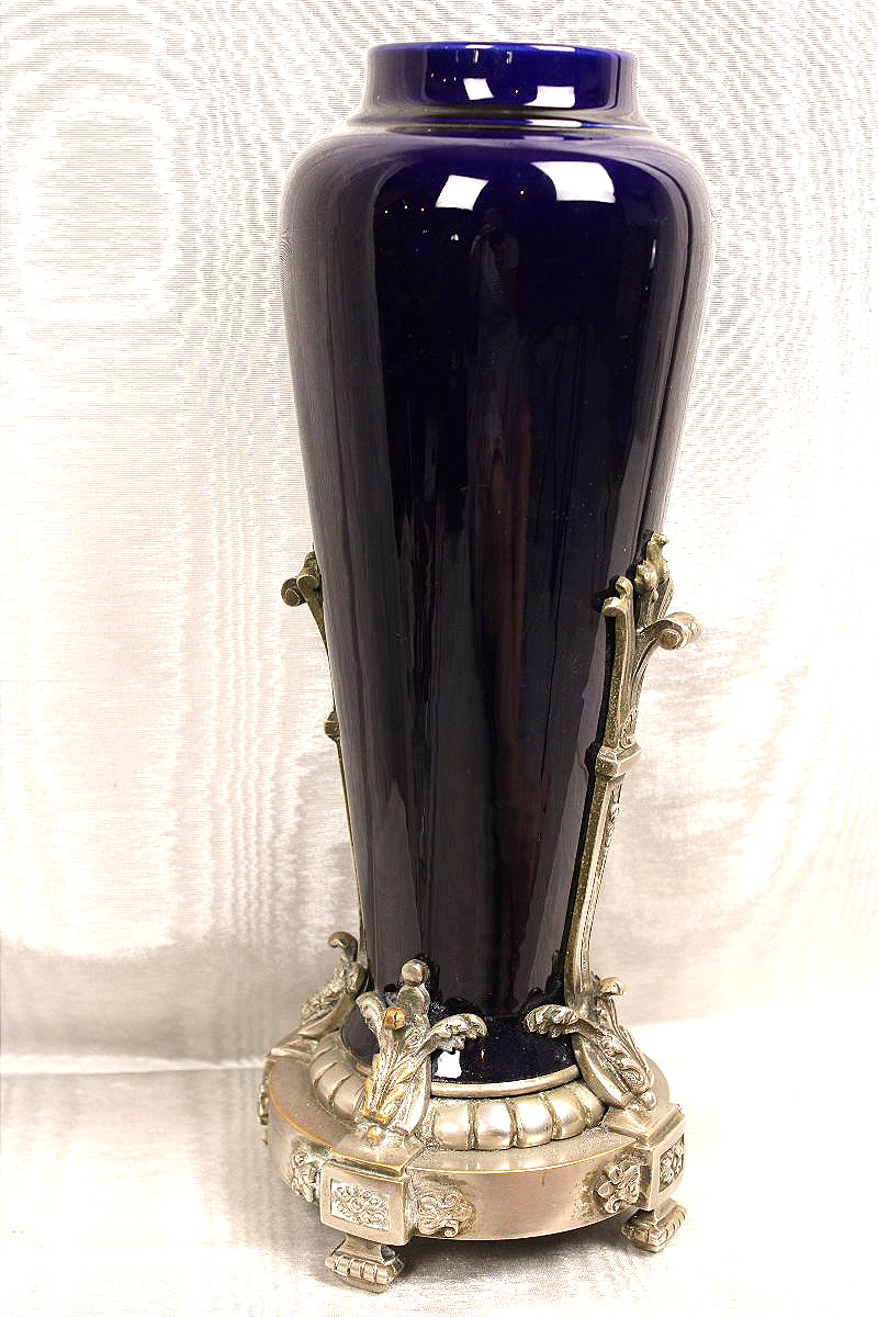 Blue Earthenware Lamp Base With Silver-plated Bronze Arm In The Napoleon III Style