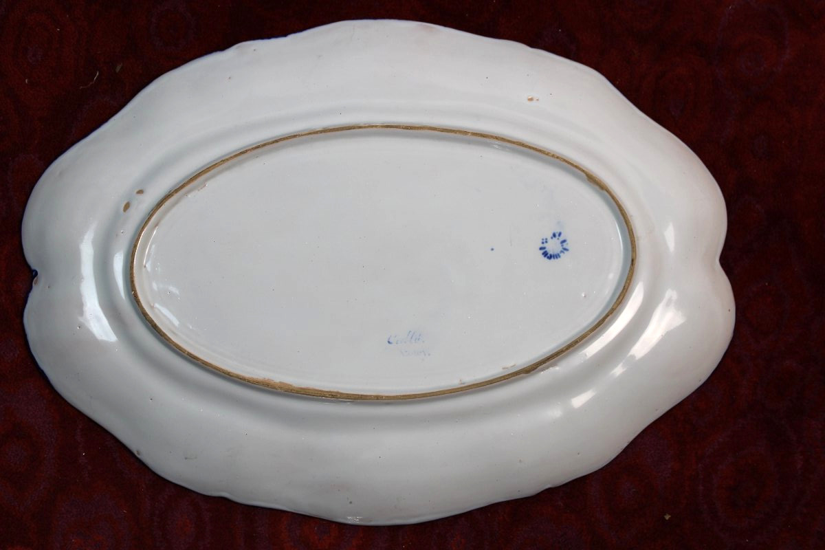 Saint Clément Earthenware Dish, Signed By Gallé, Decorated With The Coat Of Arms Of The City Of Nancy; 19th Century -photo-2