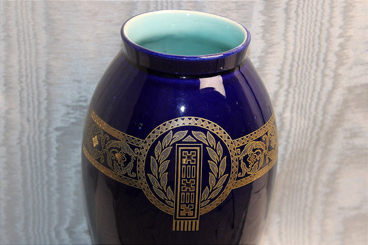 Sarreguemines Earthenware Vase With An Art Deco Geometric Design On A Royal Blue Background, Early 20th Century-photo-2