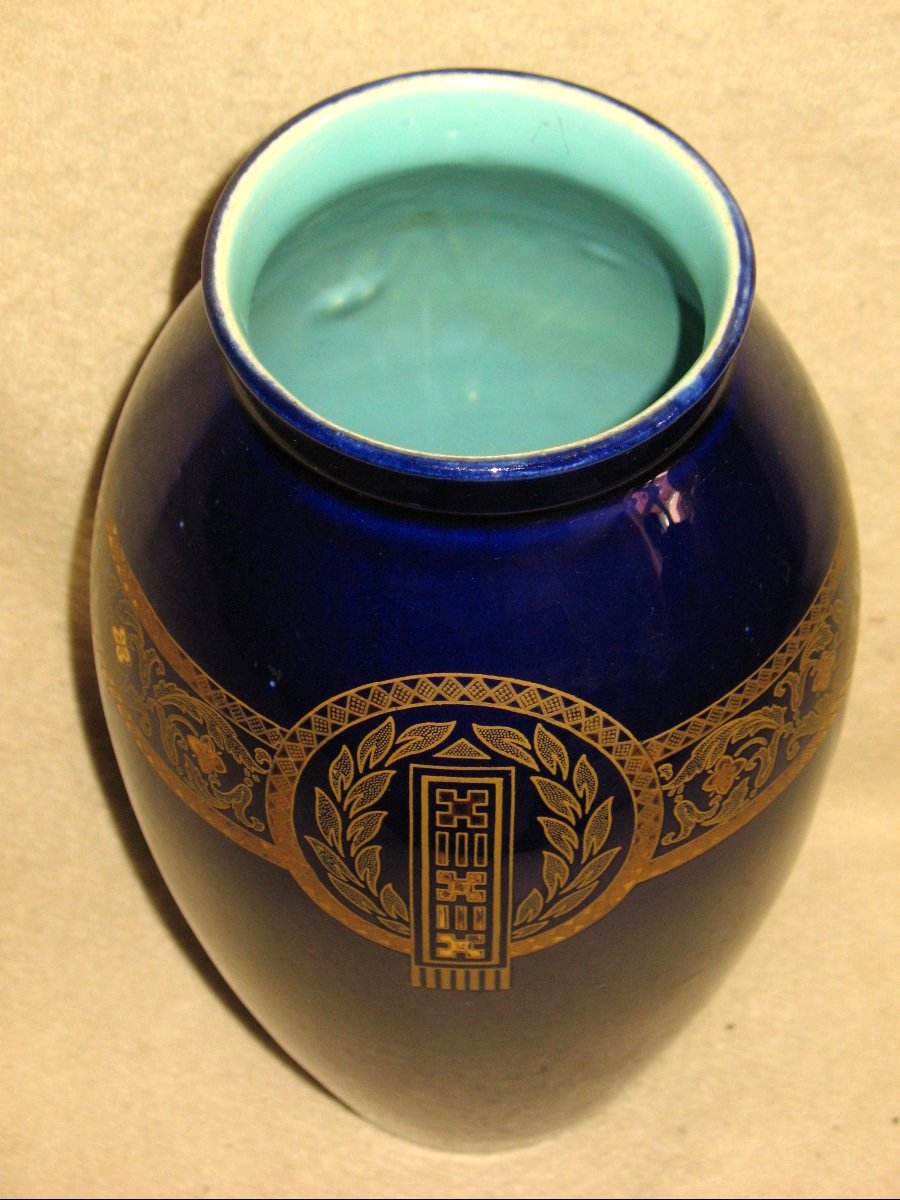 Sarreguemines Earthenware Vase With An Art Deco Geometric Design On A Royal Blue Background, Early 20th Century-photo-3