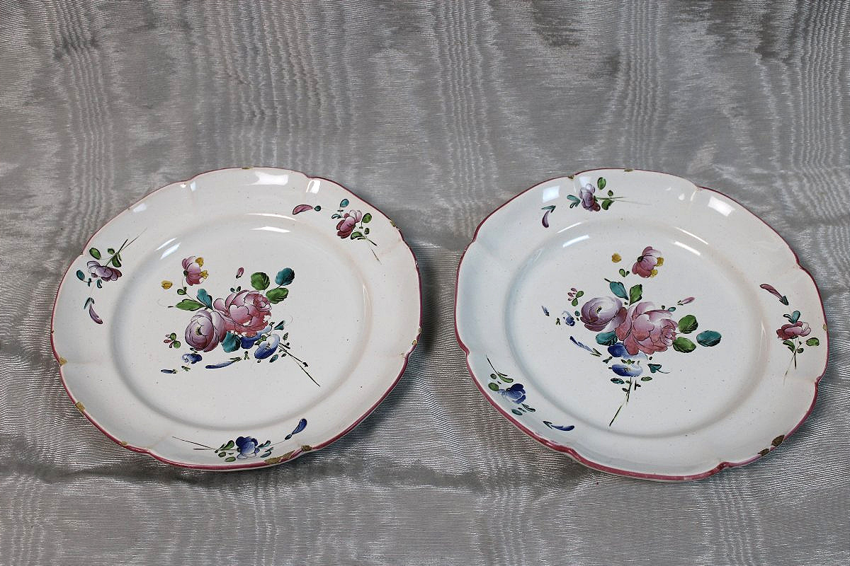 Assiettes en faïence de Sceaux à décor floral époque 18ème-photo-4