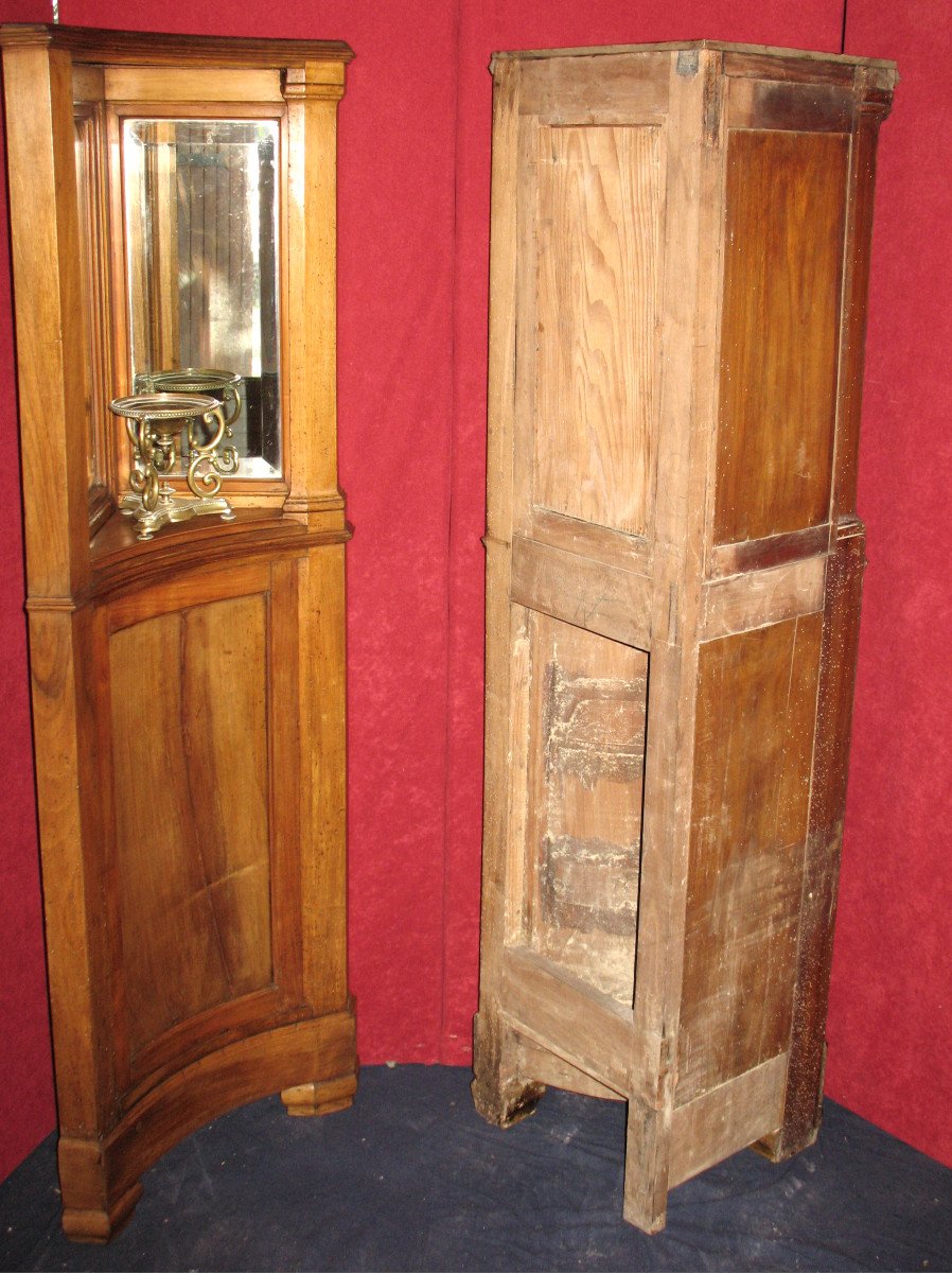 Pair Of Art Nouveau Corner Units -photo-6