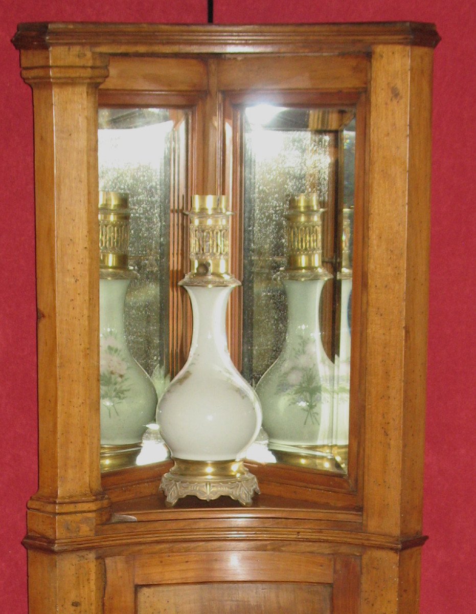 Pair Of Art Nouveau Corner Units -photo-7