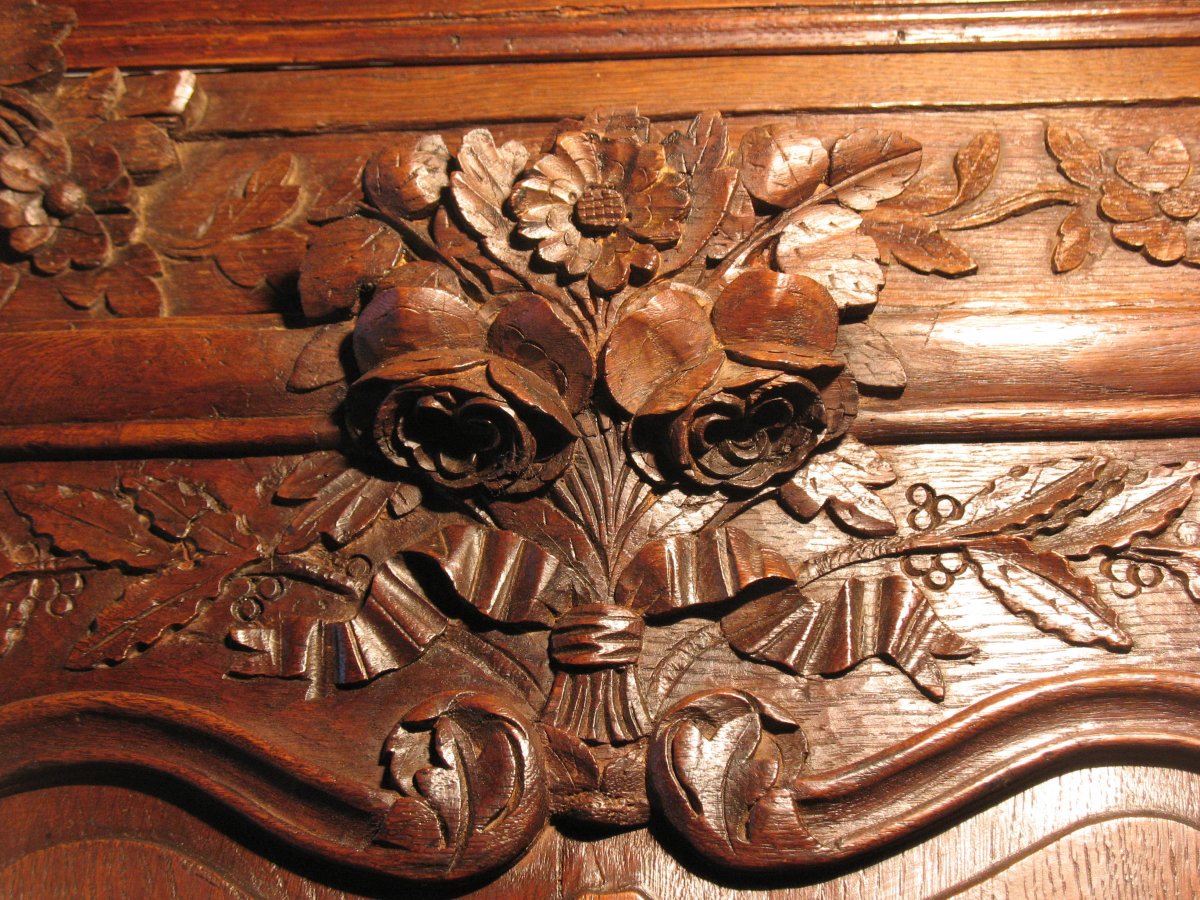 Norman Cabinet Carved In Oak-photo-4