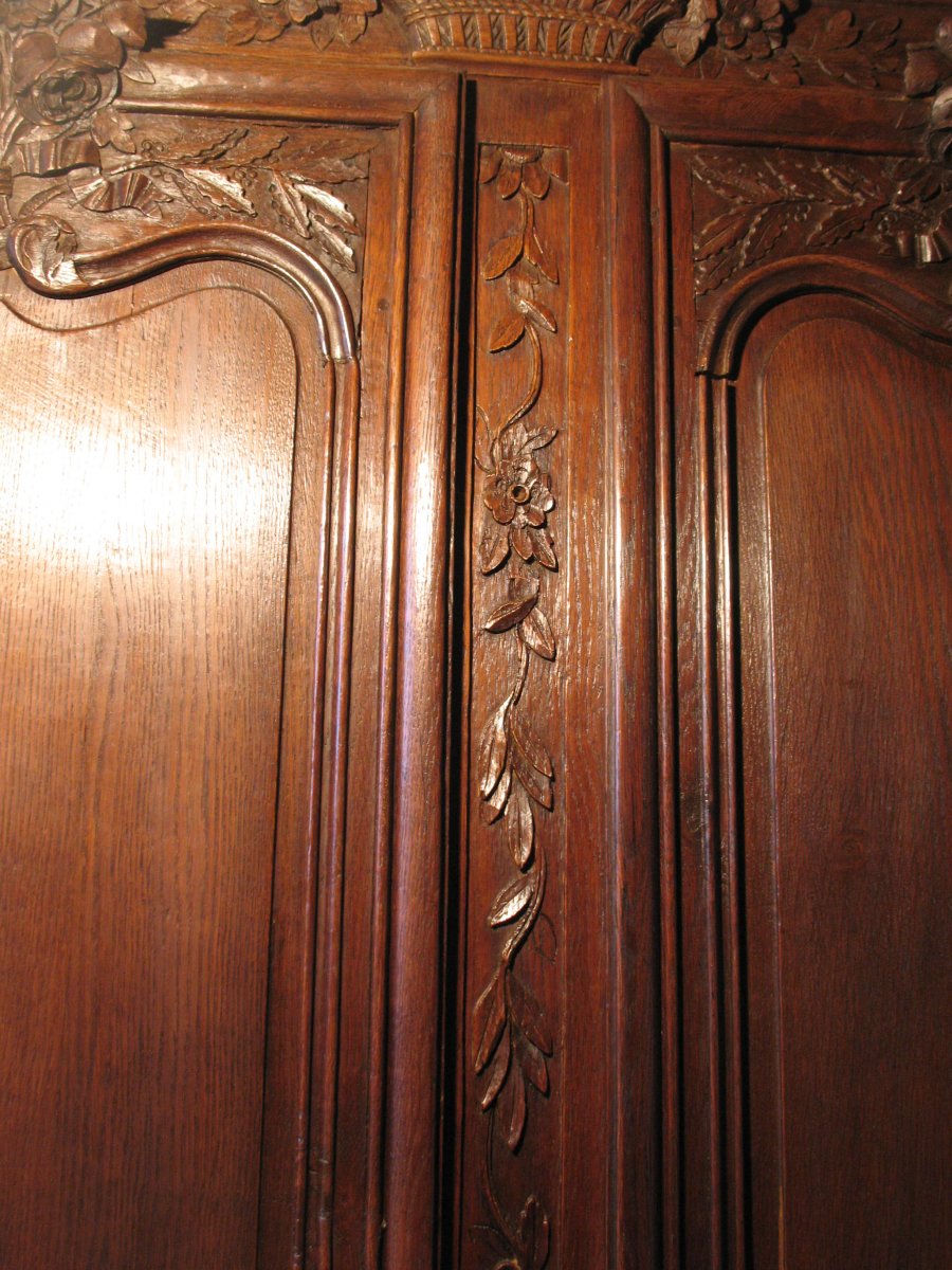 Norman Cabinet Carved In Oak-photo-8