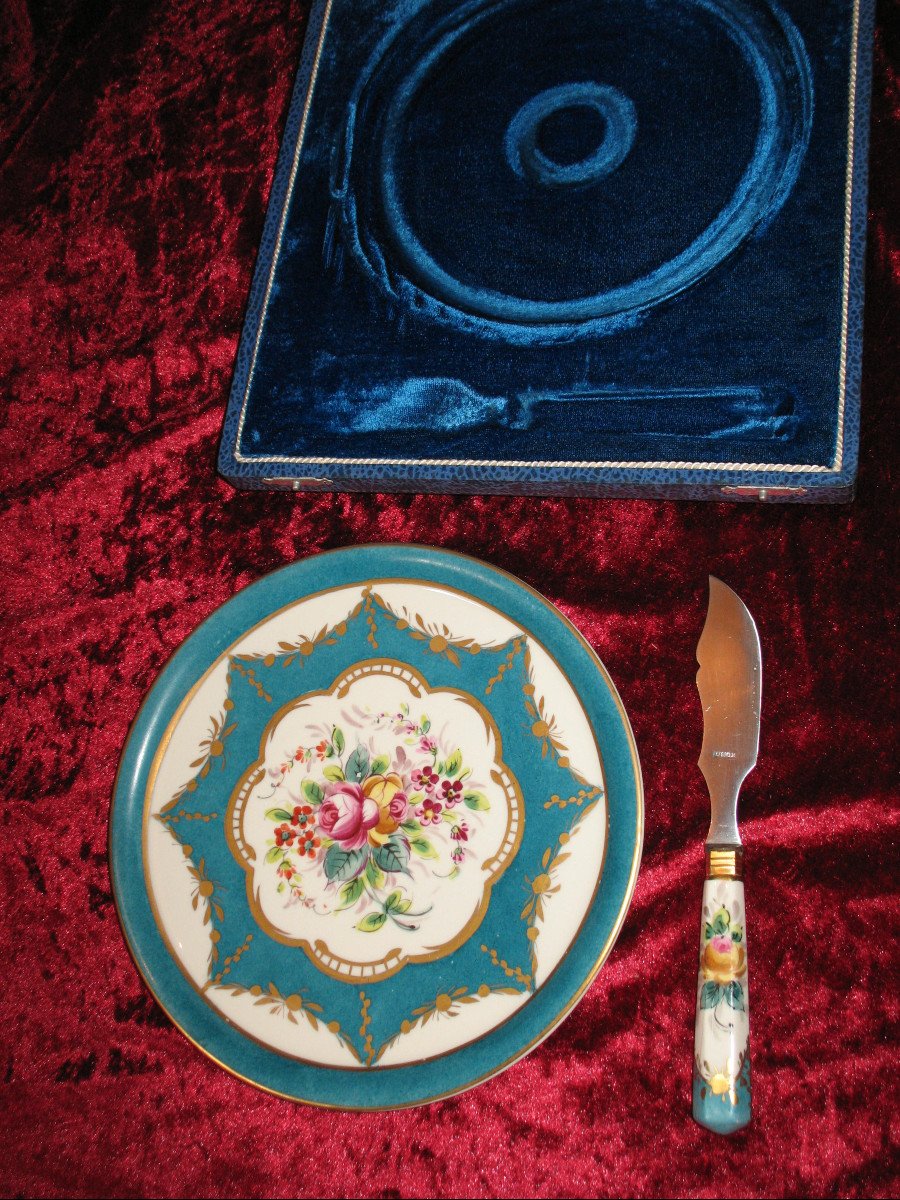 Cheese Or Cake Plate And Its Sèvres Porcelain Knife In Its Original Box-photo-3