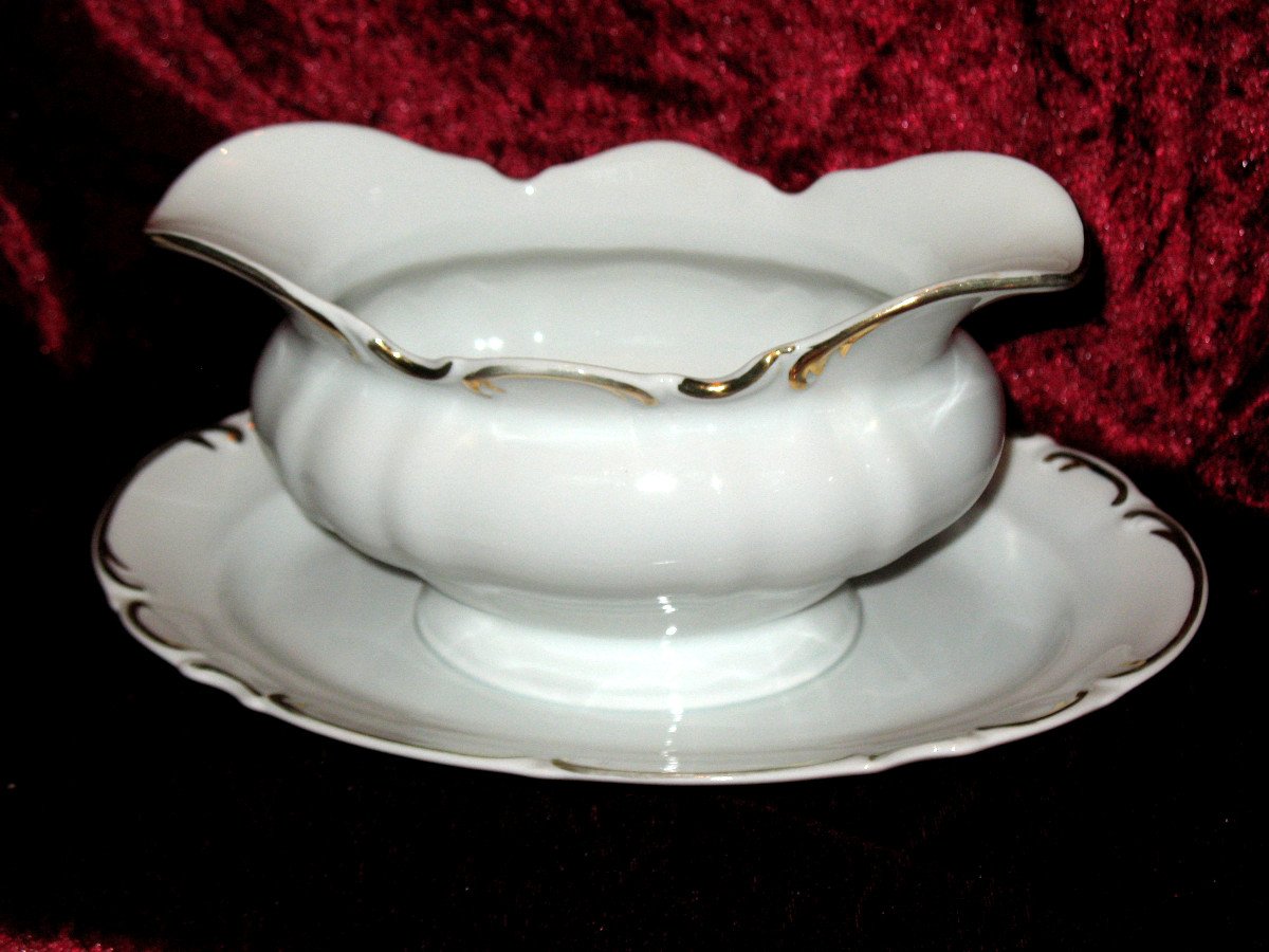 Service de table en porcelaine  de style Louis XV époque 20ème-photo-4