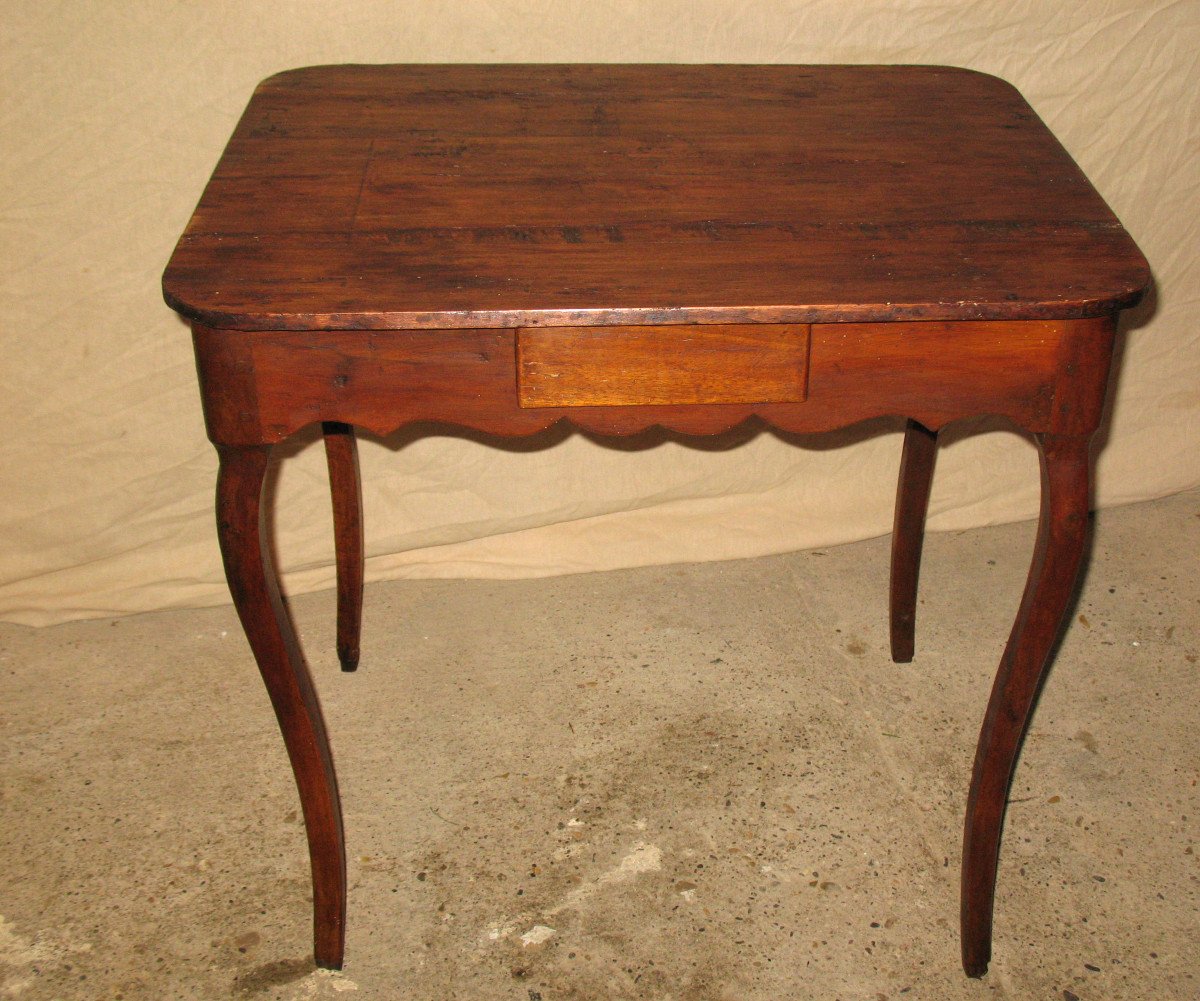 Petite table de salon ou table à jeux à 2 tiroirs  époque  Louis XV 18ème-photo-2