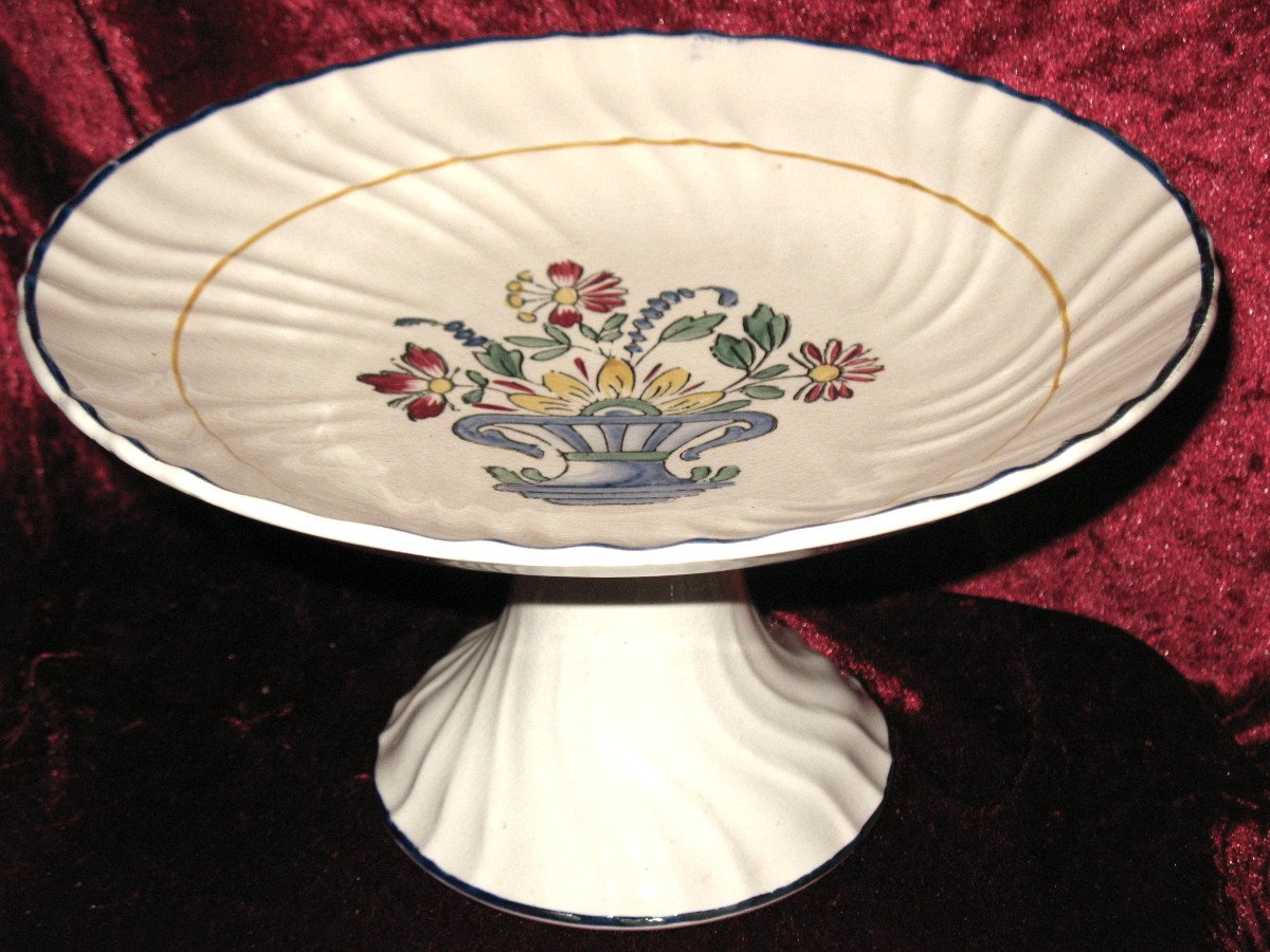 Longwy Earthenware Table Service Decorated With A Flower Basket Of 101 Pieces-photo-1