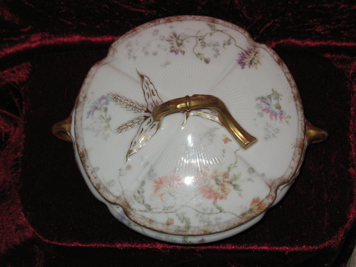 Part Of Limoges Porcelain Table Service 19th-photo-3