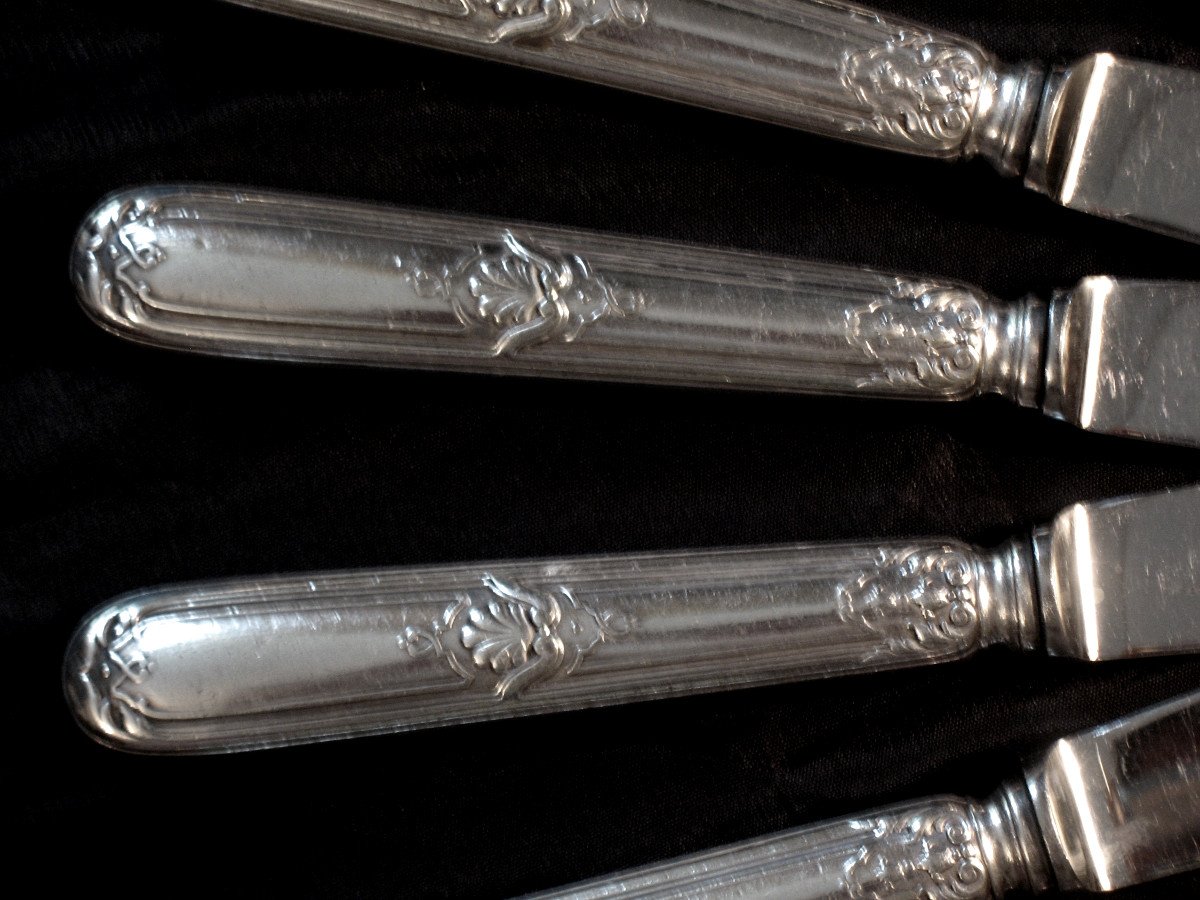 24 couteaux en métal argenté décor à la coquille  de chez Pradel Goléo à Montpellier-photo-1