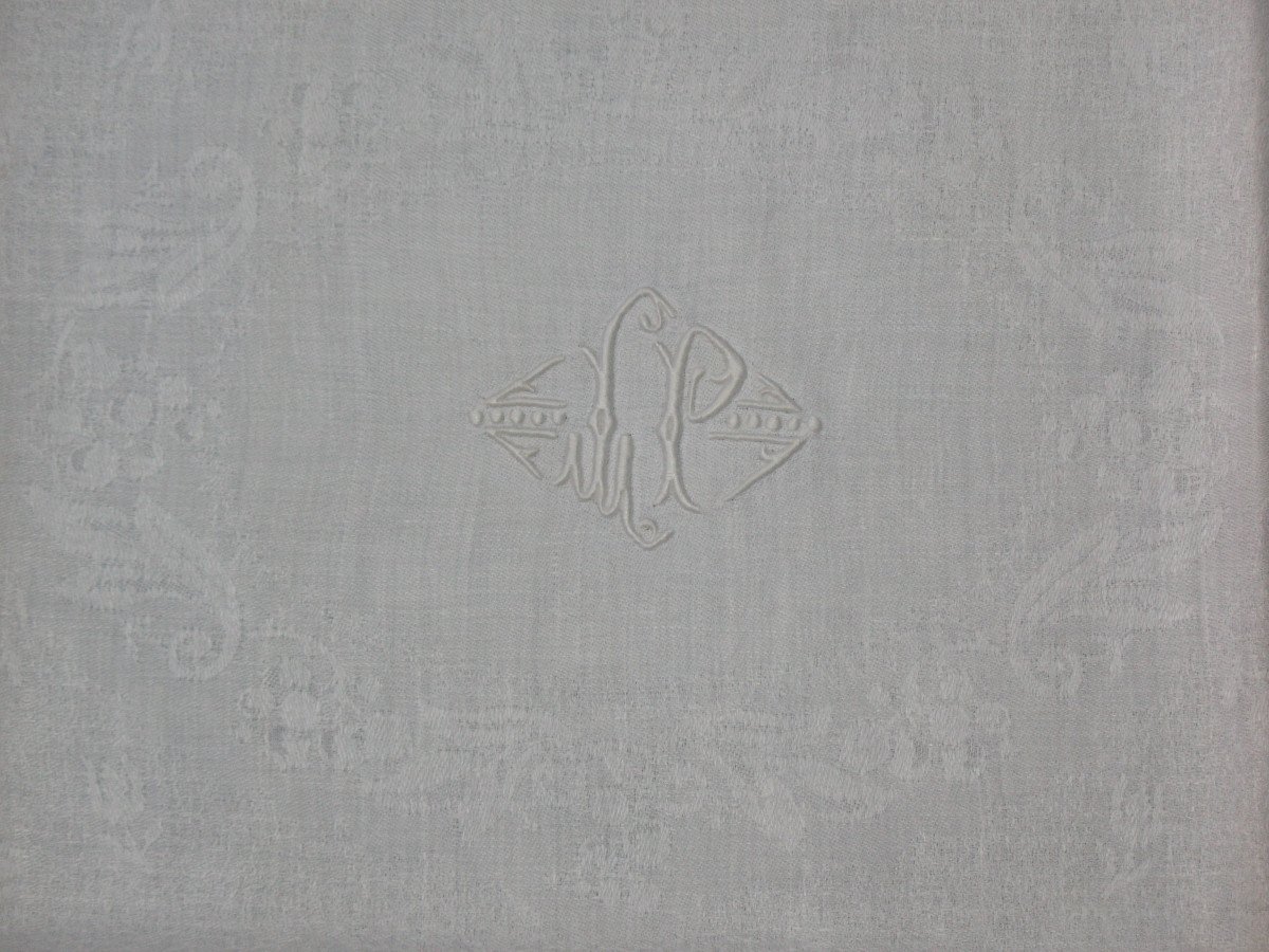 11 Damask Napkins Decorated With Iris And Lily Of The Valley Embroidered Initials Lp-photo-3