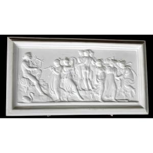 Paire de gypseries bas reliefs avec décor à l'Antique époque fin 19ème encadrées