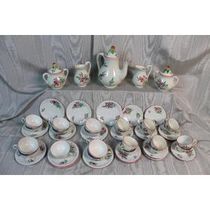 Lunéville Earthenware Tea And Coffee Service With Floral Reverbère Décor From The 20th Century