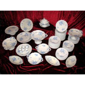 Sarreguemines Earthenware Dinner Service With Flore Décor 107 Pieces 19th Century