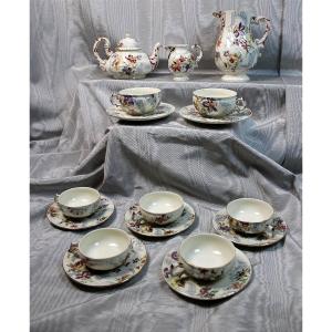 Sarreguemines Earthenware Tea Set With A "lavallière" Lace-and-flower Design, Late 19th Century