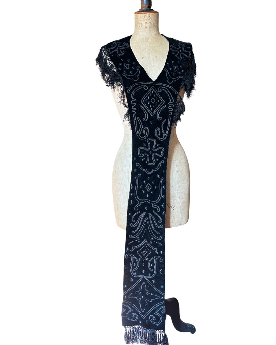 Dress Front (?)