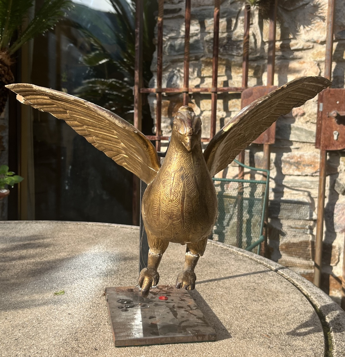 Eucharistic Dove In Gilded Wood-photo-2