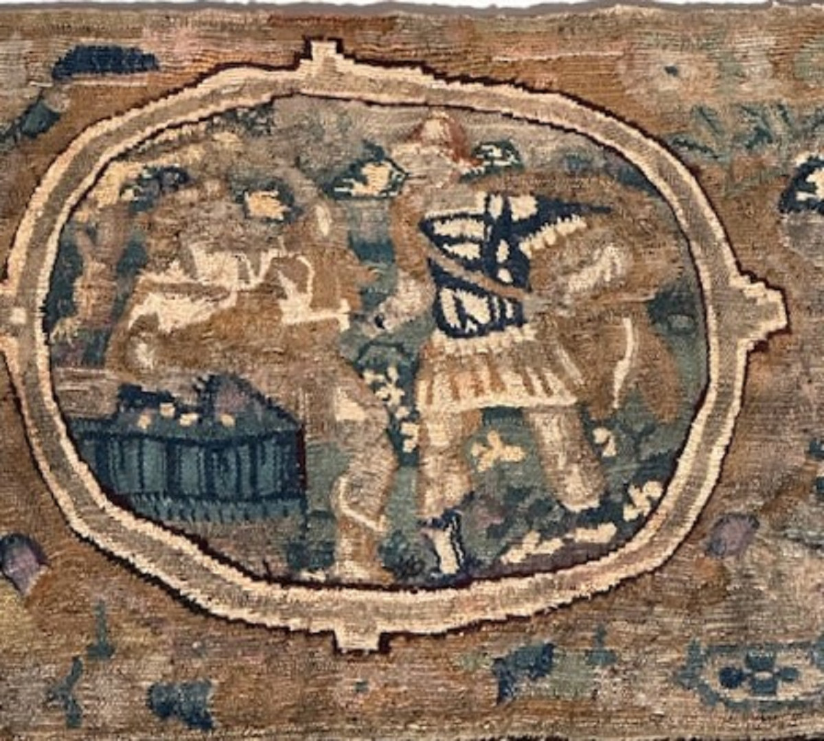 16th-century Audenarde Tapestry-photo-6