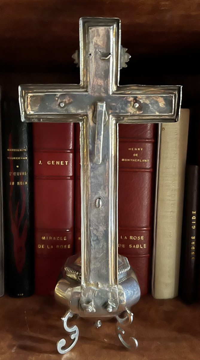 Crucifix en argent -photo-2