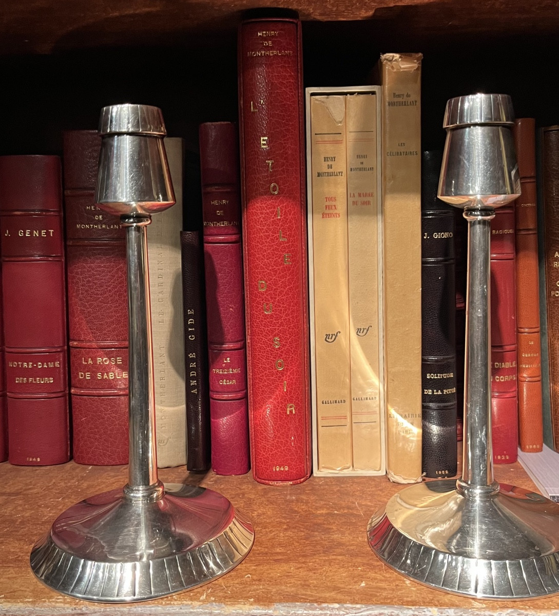 Pair Of Silver Candlesticks From Baguès -photo-2