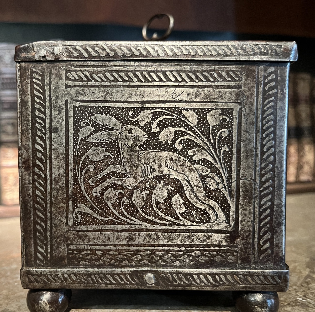 Coffret en fer gravé Nüremberg -photo-3