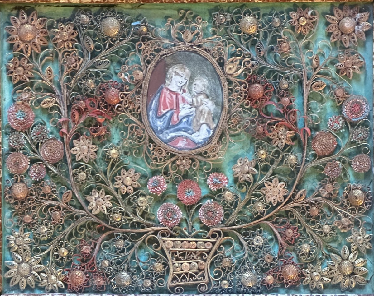 Paperolles Reliquary -photo-2