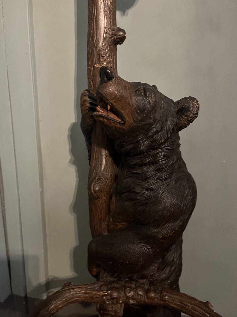 Black Forest Bear Umbrella And Coat Stand-photo-2