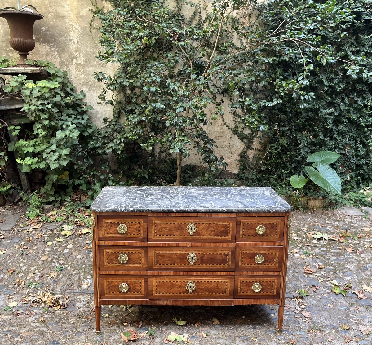 Louis XVI Chest Of Drawers 