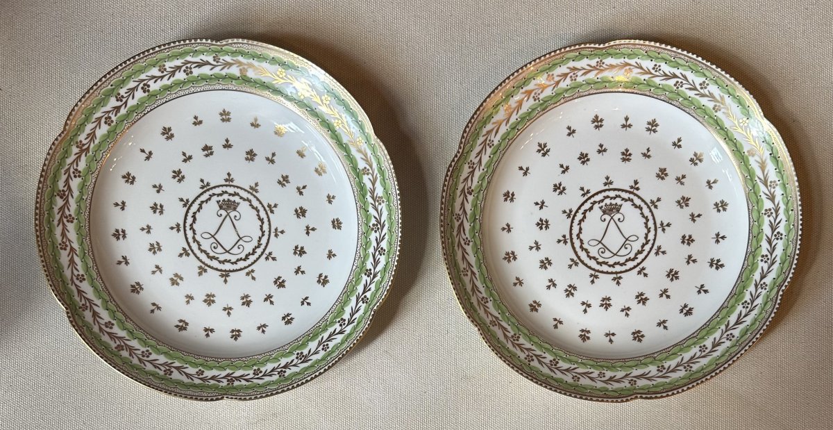 Pair Of 18th-century Porcelain Plates