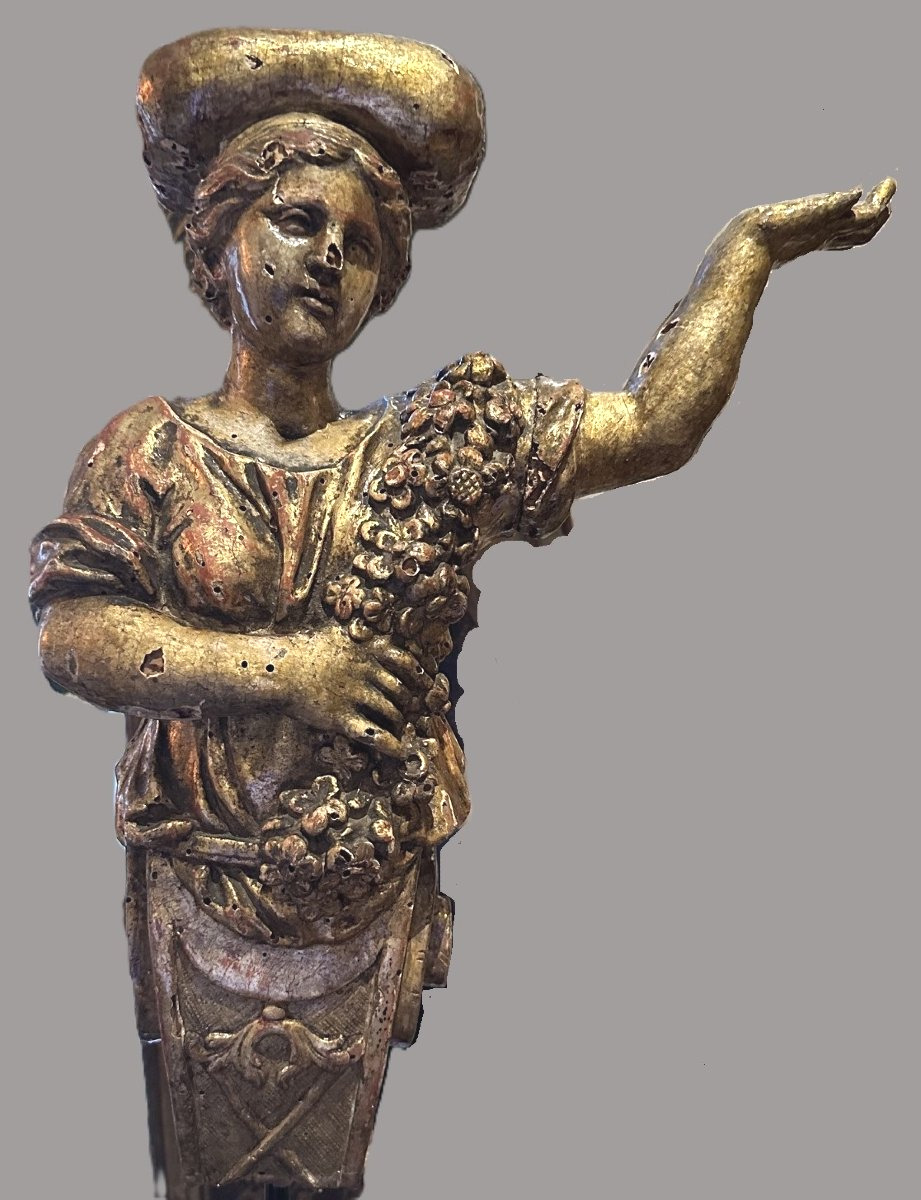 Set Of Four Gilded Wooden Caryatids-photo-2