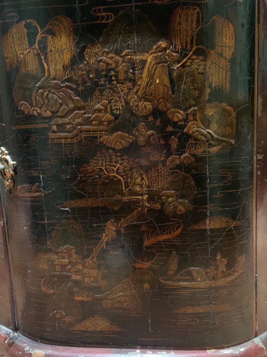 18th Century Lacquer Corner-photo-2