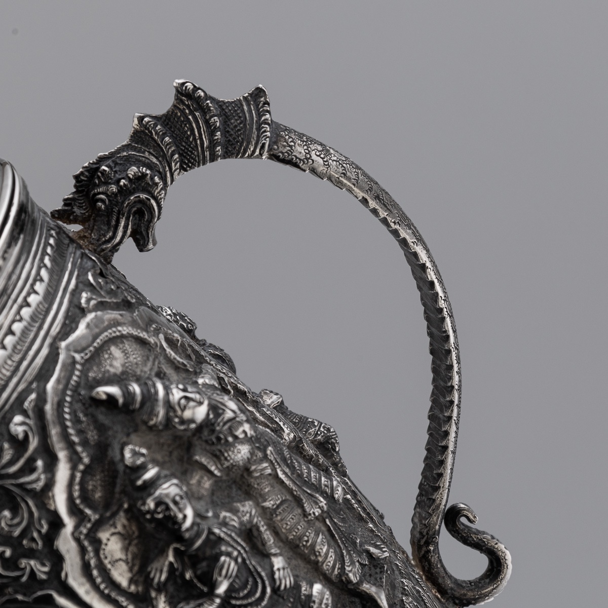 Antique 19thc Burmese Solid Silver Repoussé "jataka Tales" Mug C.1890-photo-4