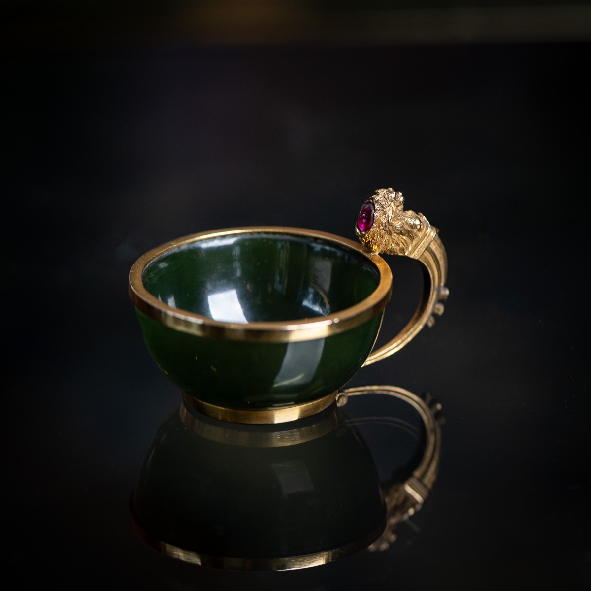 Antique 19thc French Gold, Nephrite, Ruby & Diamond Miniature Cup C.1890-photo-4