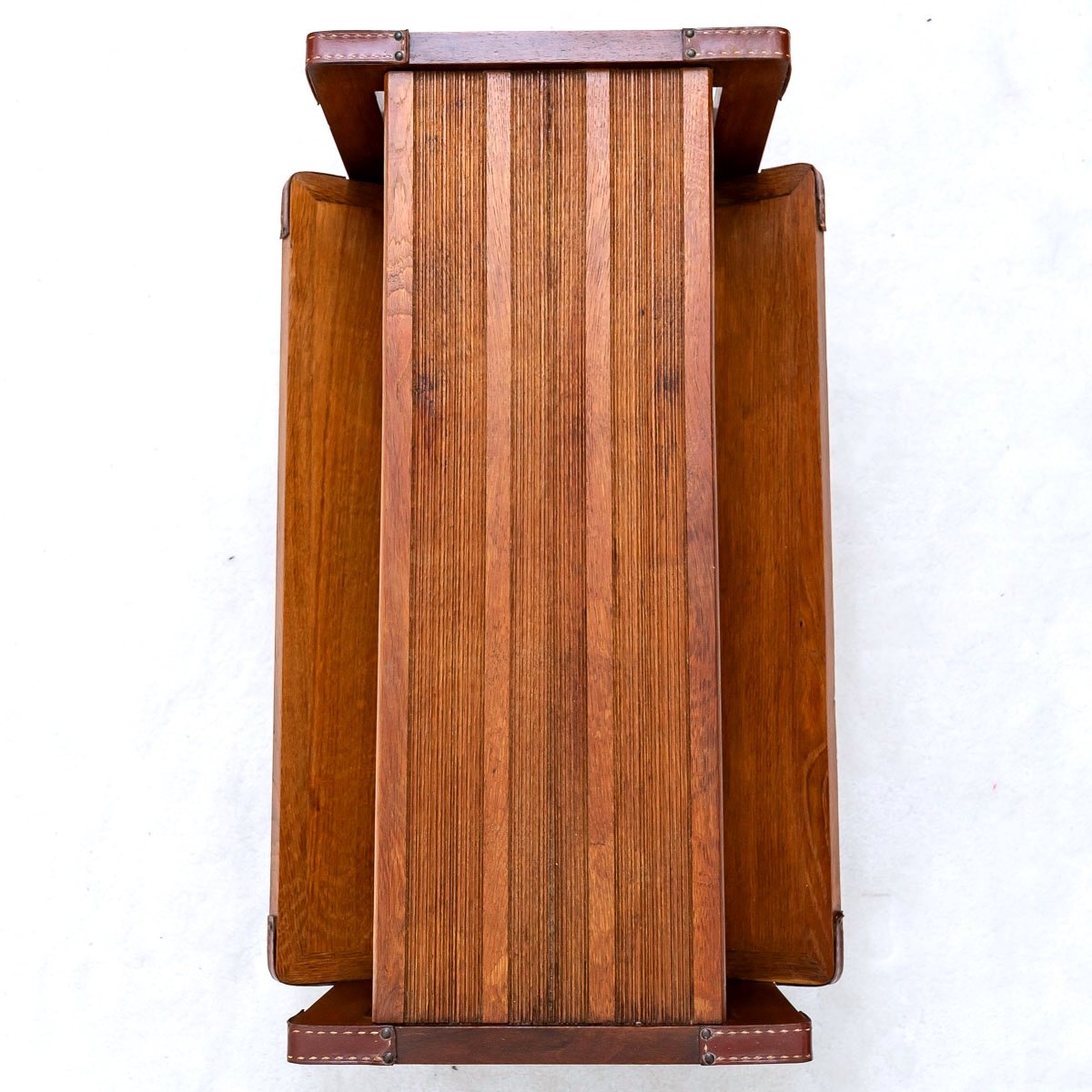 Living Room Library Table. - Jacques Adnet - Elm And Leather - Period: XXth-photo-1