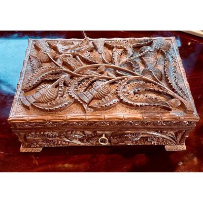 Exceptional Old Huanghuali Wood Box From North Vietnam - Art Deco