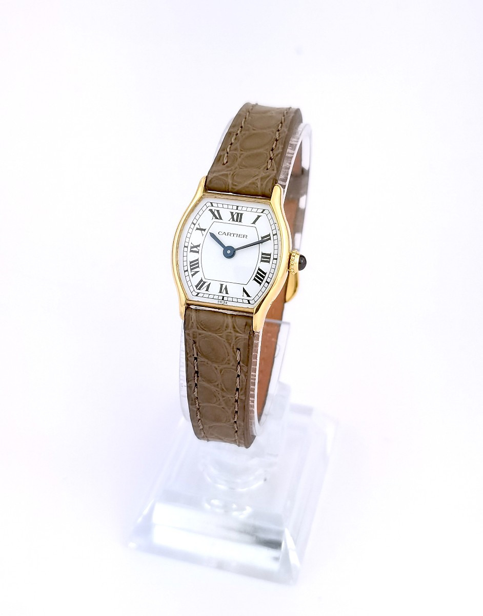 Cartier Watch - Dauphine Turtle - Yellow Gold - Small Model (women's)-photo-2